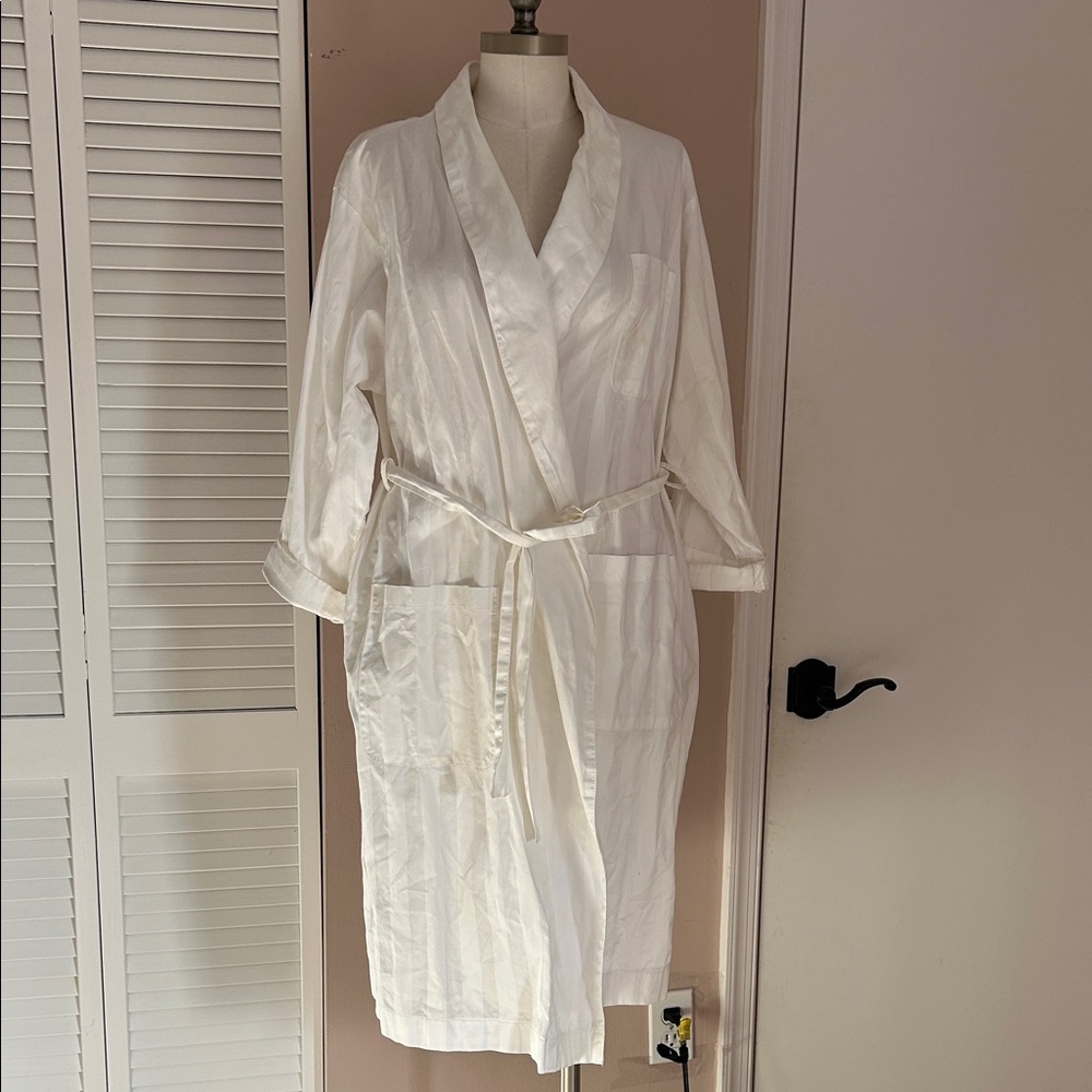 Saks Fifth Avenue Cream white cotton striped Robe size Large vintage  bridal